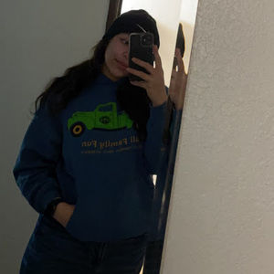 Meet your Posher, Mariela